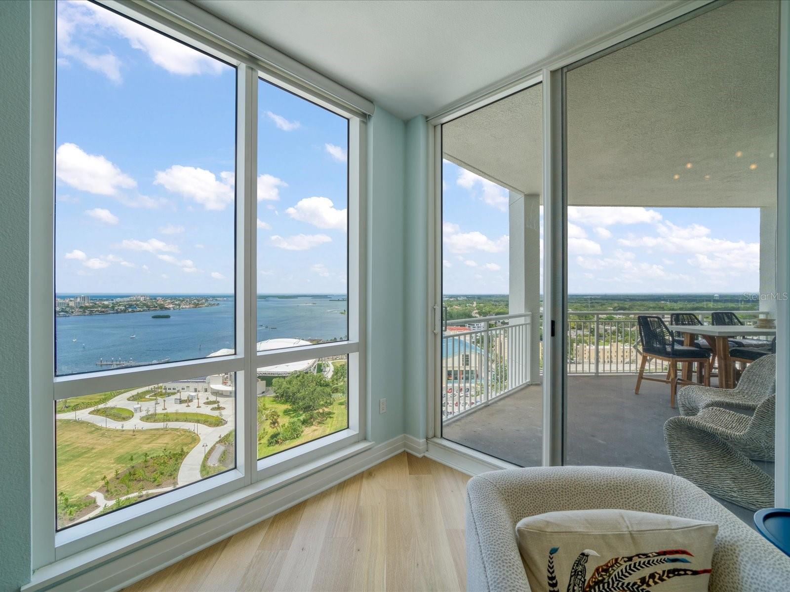 331 CLEVELAND ST ##1806, CLEARWATER, FL, 33755