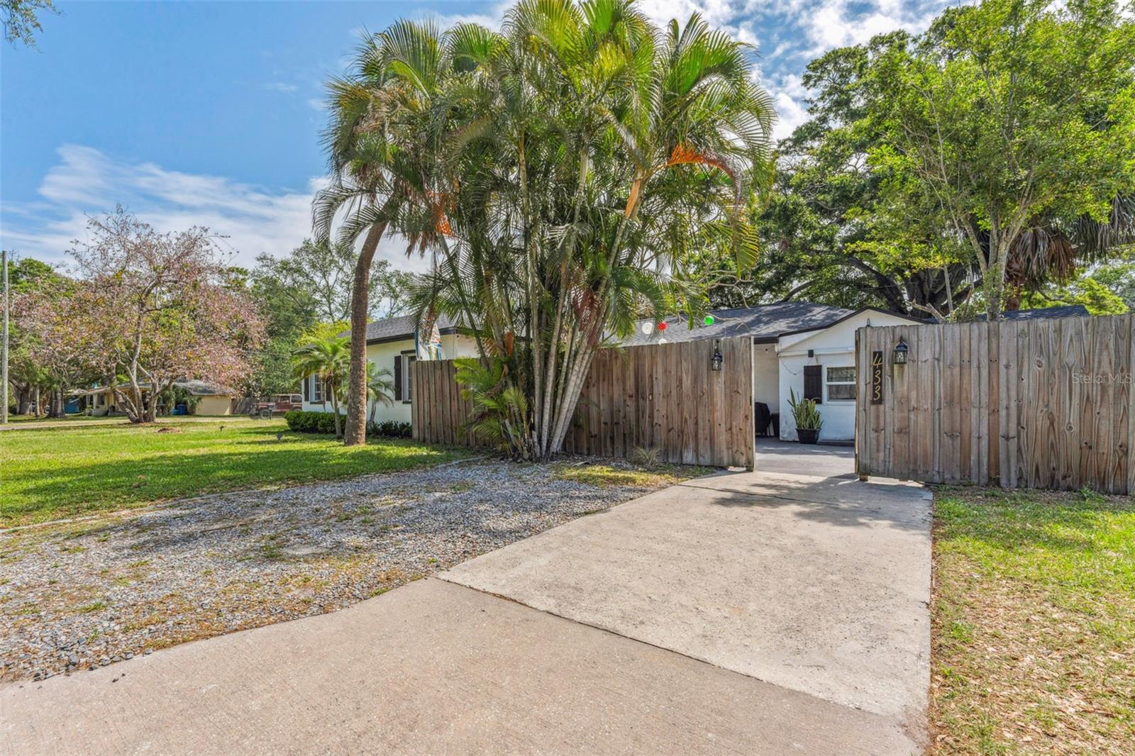 433 SAN SALVADOR DR, DUNEDIN, FL, 34698