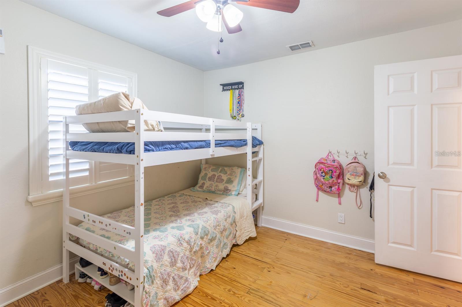 916 MICHIGAN AVE, PALM HARBOR, FL, 34683