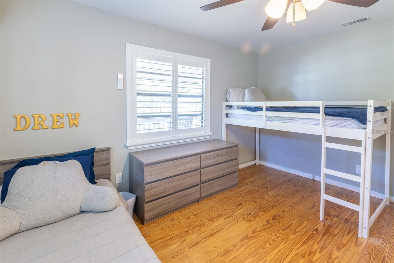 916 MICHIGAN AVE, PALM HARBOR, FL, 34683