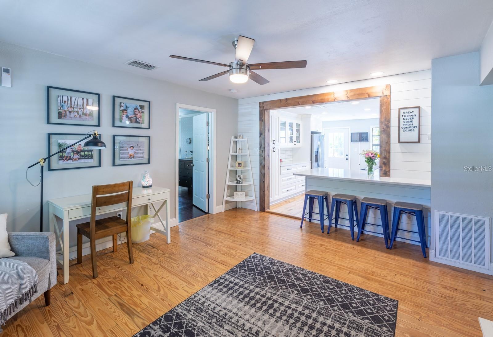 916 MICHIGAN AVE, PALM HARBOR, FL, 34683