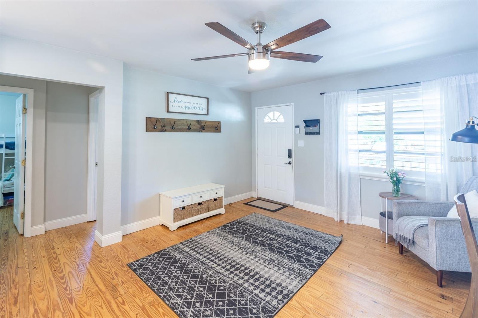 916 MICHIGAN AVE, PALM HARBOR, FL, 34683