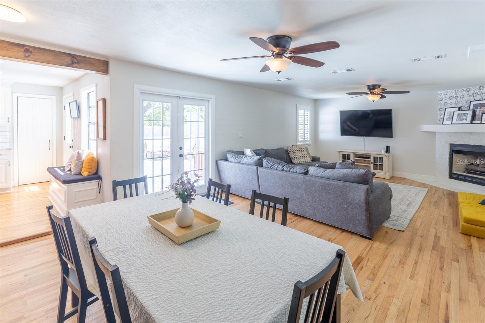 916 MICHIGAN AVE, PALM HARBOR, FL, 34683