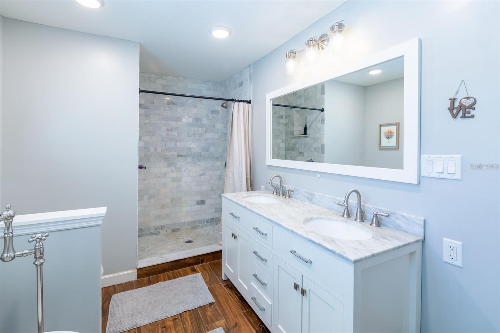 916 MICHIGAN AVE, PALM HARBOR, FL, 34683