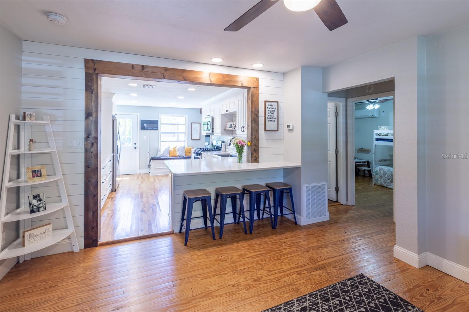 916 MICHIGAN AVE, PALM HARBOR, FL, 34683