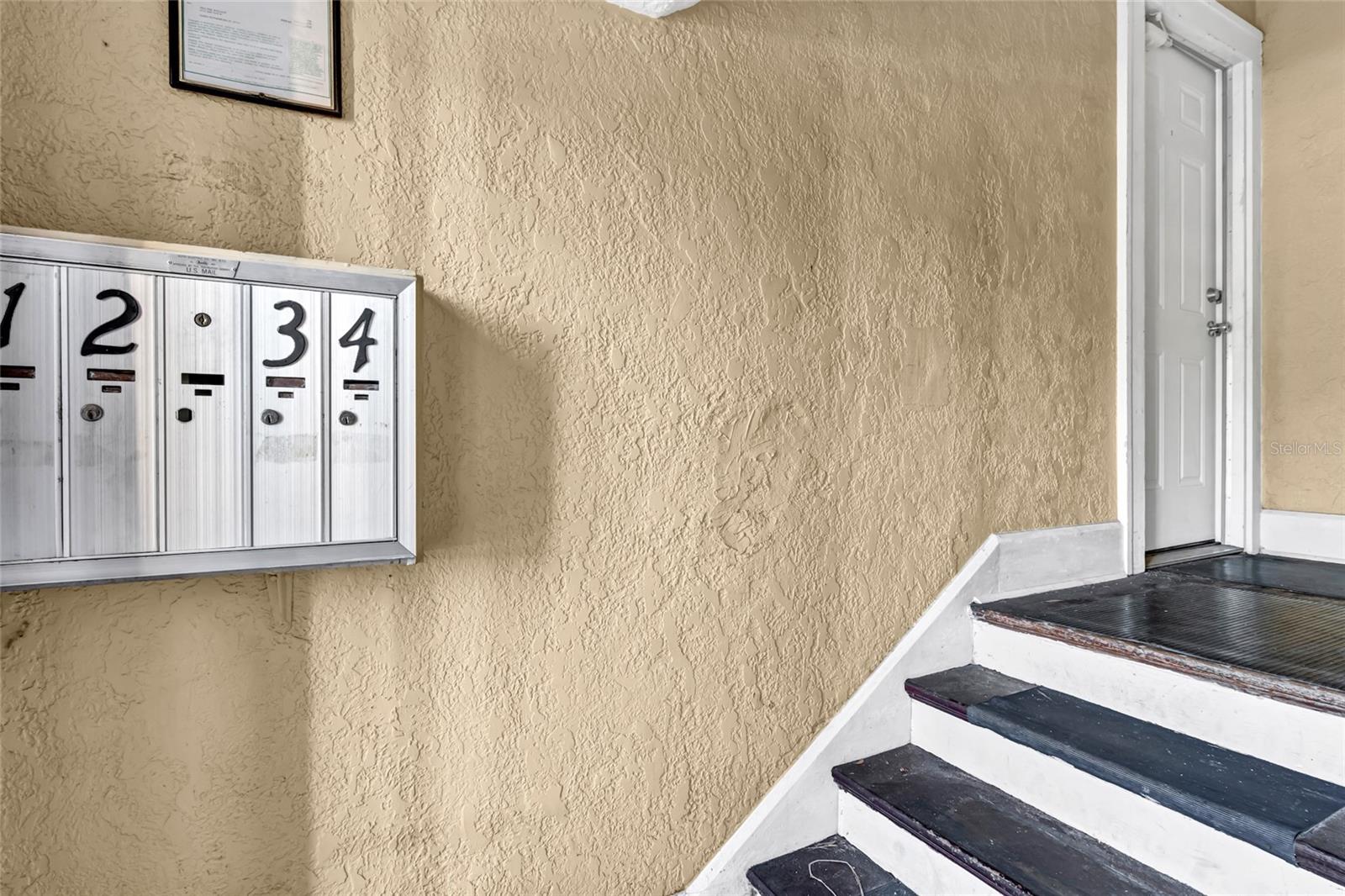 2449 BURLINGTON AVE N #2, ST PETERSBURG, FL, 33713