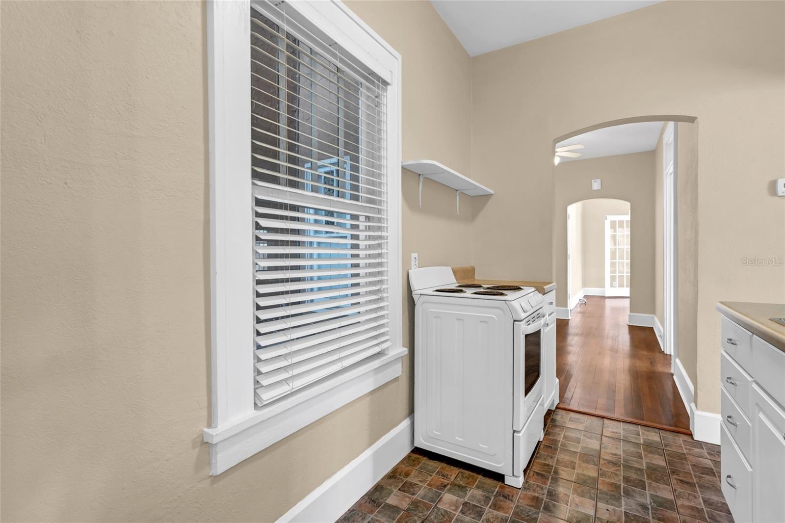 2449 BURLINGTON AVE N #2, ST PETERSBURG, FL, 33713