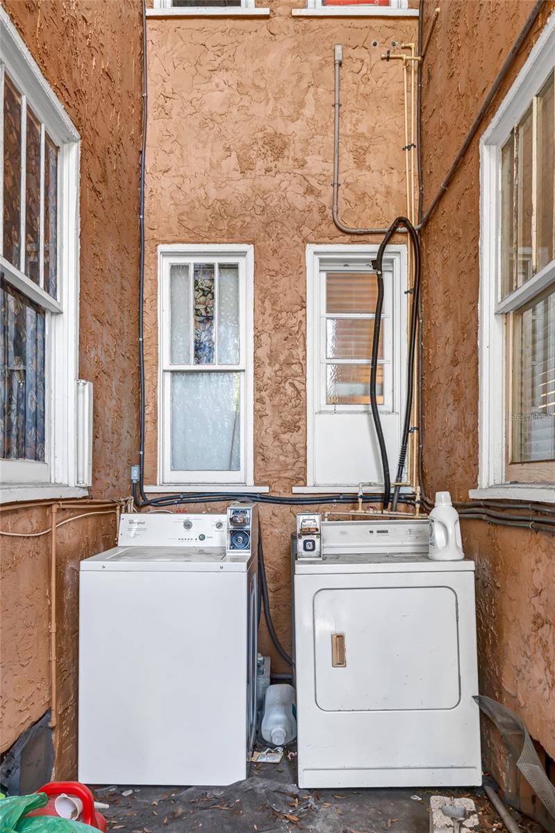 2449 BURLINGTON AVE N #2, ST PETERSBURG, FL, 33713