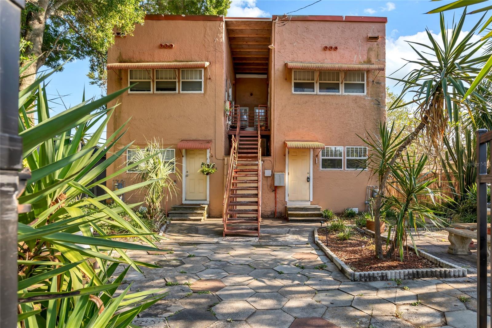 2449 BURLINGTON AVE N #2, ST PETERSBURG, FL, 33713