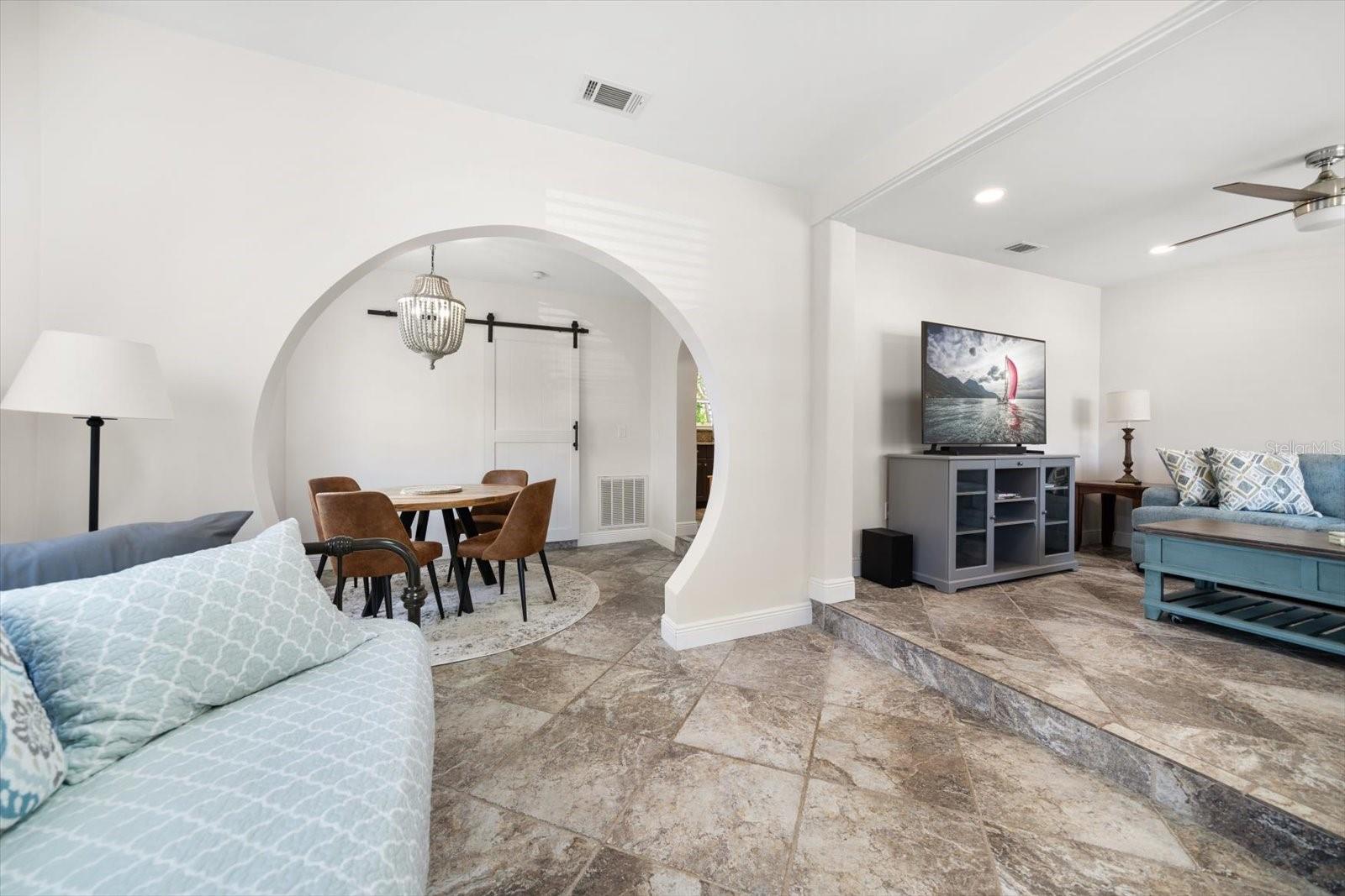 437 LEXINGTON ST, DUNEDIN, FL, 34698