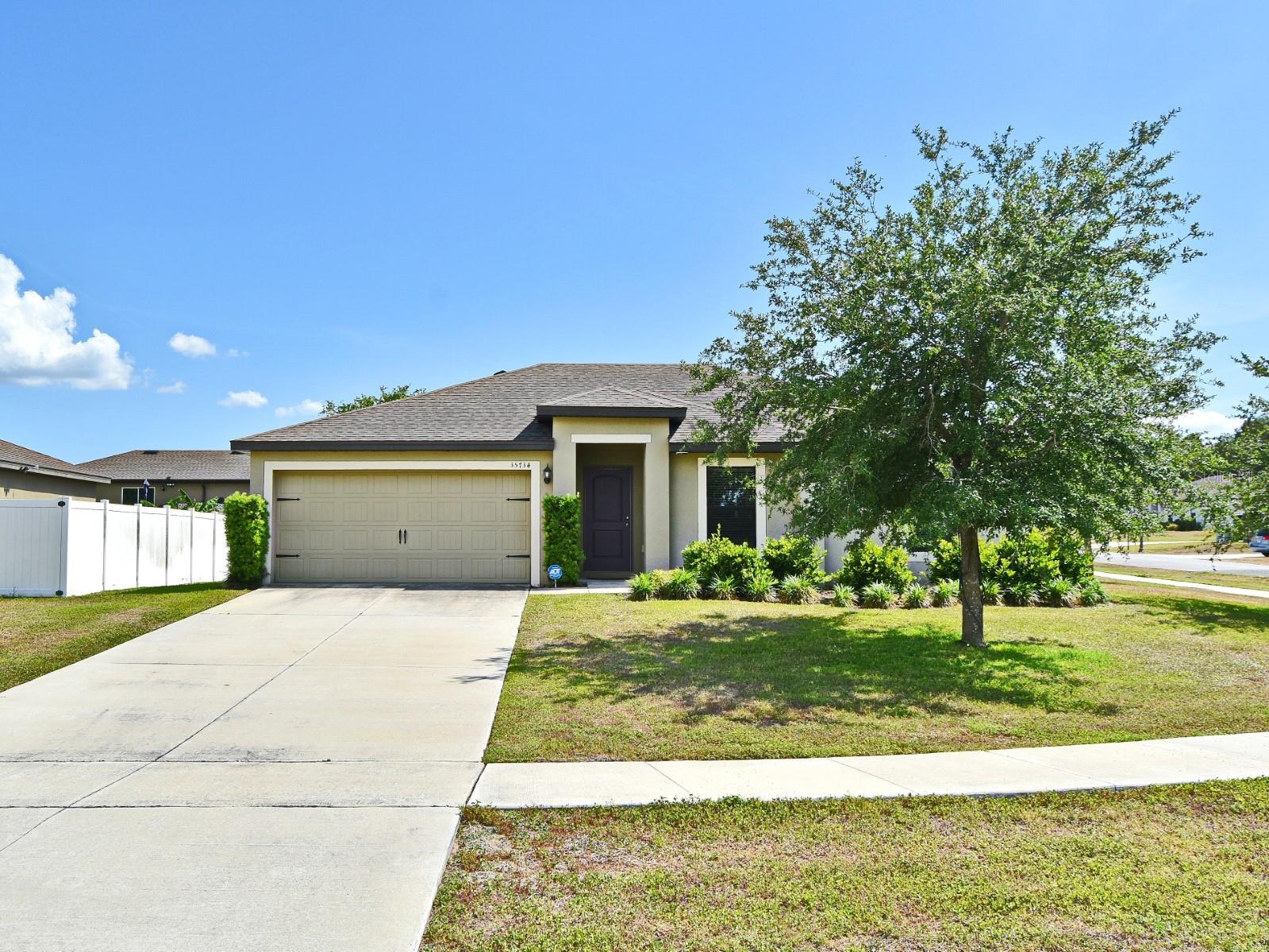 35734 ROSE MOSS AVE, LEESBURG, FL, 34788