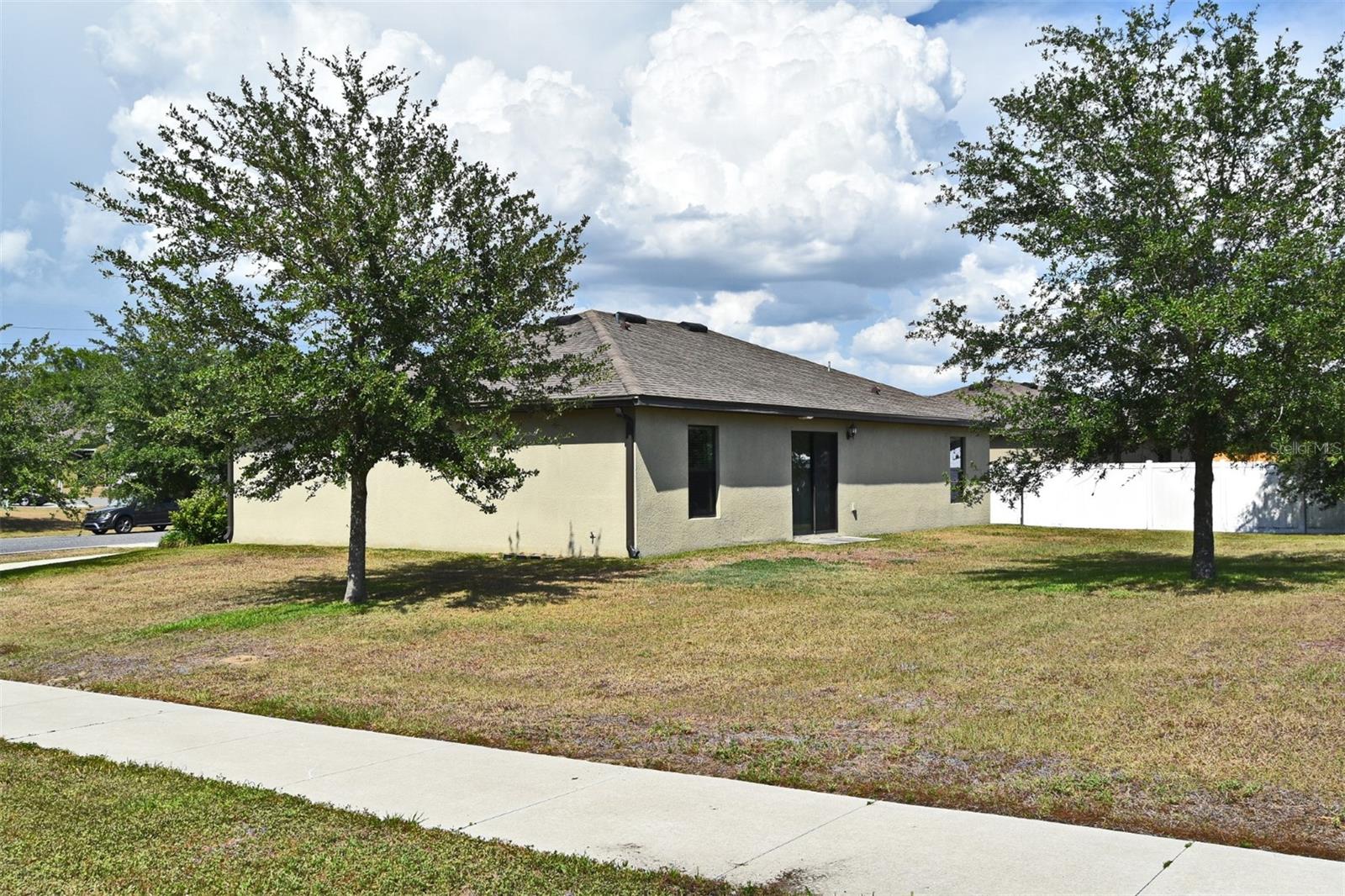 35734 ROSE MOSS AVE, LEESBURG, FL, 34788