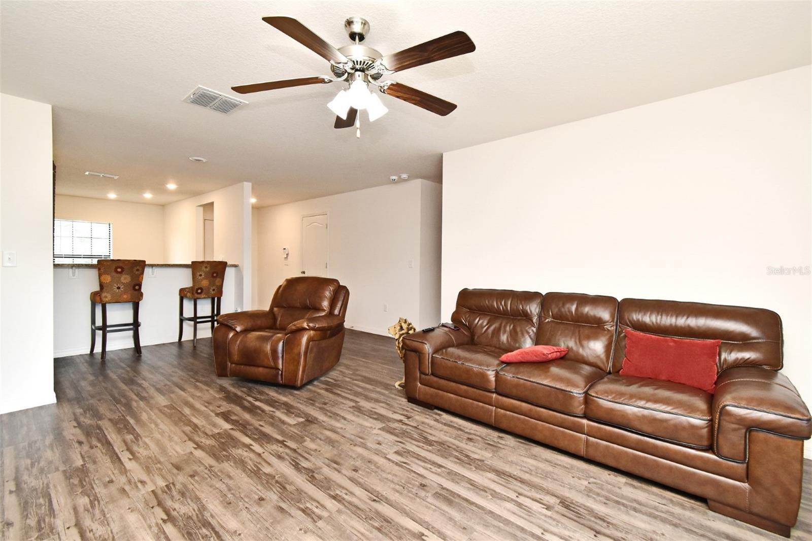 35734 ROSE MOSS AVE, LEESBURG, FL, 34788