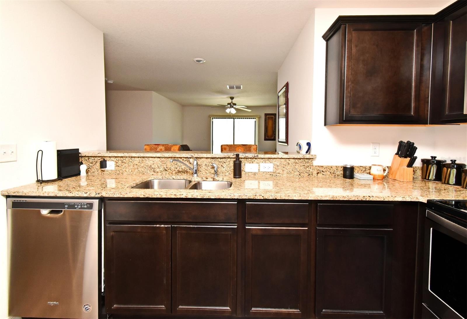 35734 ROSE MOSS AVE, LEESBURG, FL, 34788