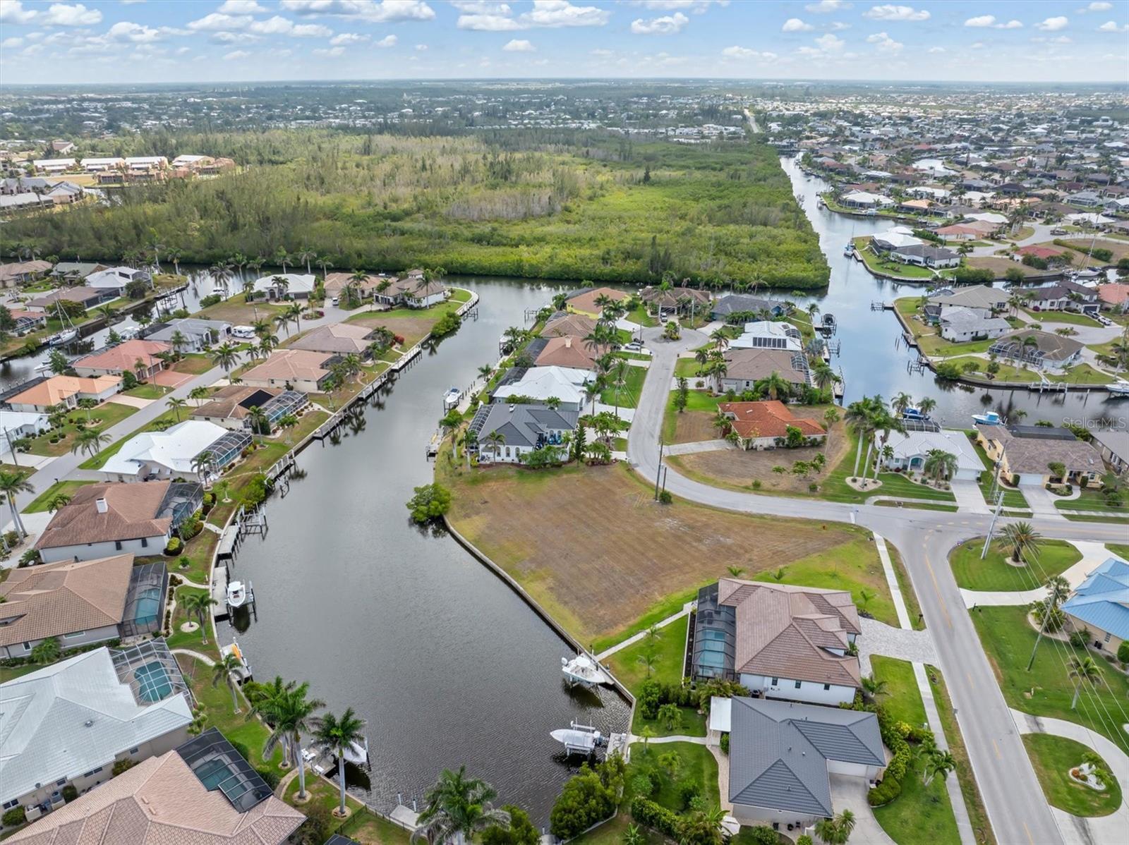 1466 KIWI CT, PUNTA GORDA, FL, 33950