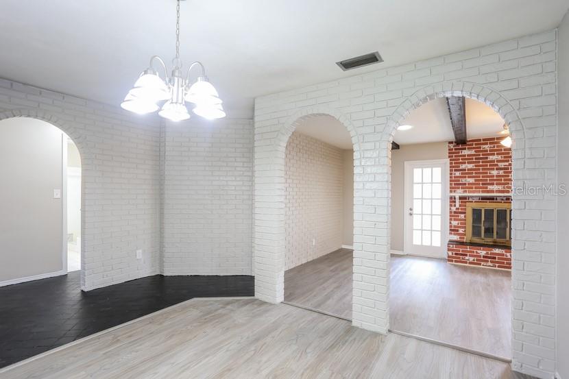 13600 CLAREDON RD, SEMINOLE, FL, 33776