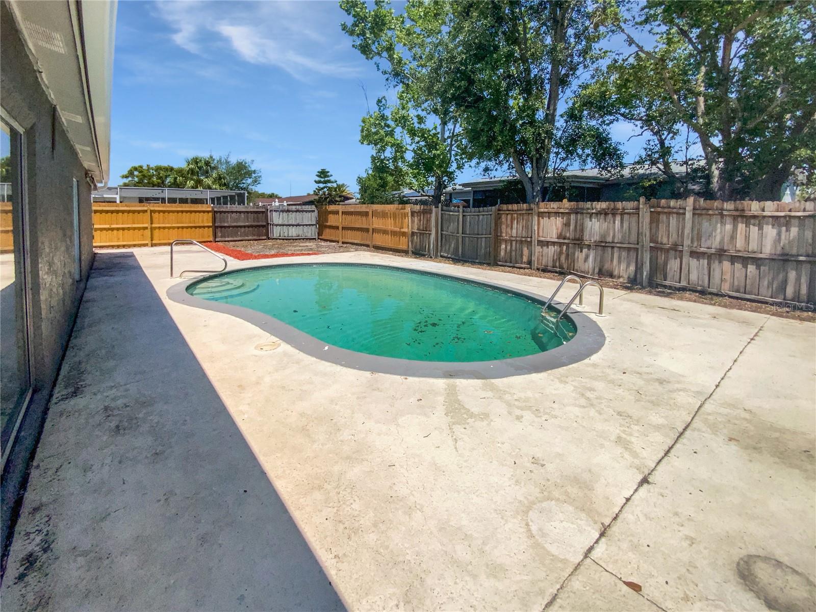 8253 PENWOOD DR, PORT RICHEY, FL, 34668