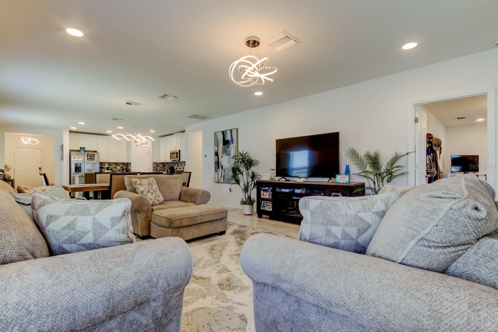 12407 HILLTOP FARMS DR, DADE CITY, FL, 33525