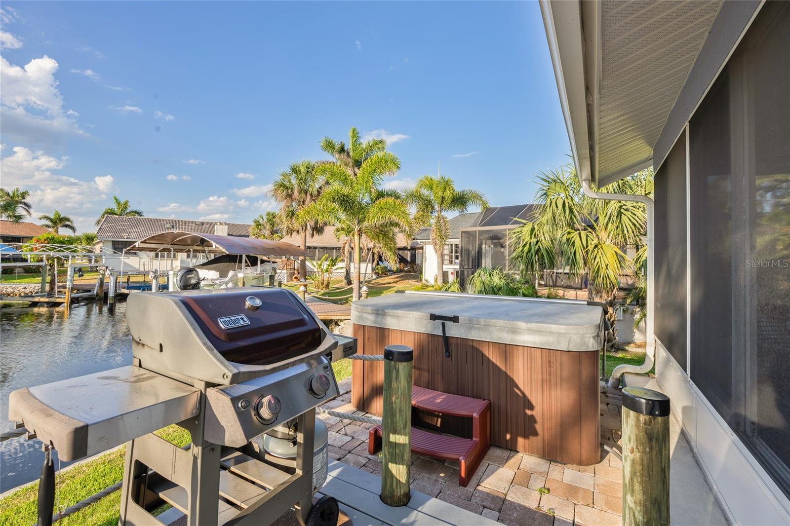 220 SINGAPORE RD, PUNTA GORDA, FL, 33950