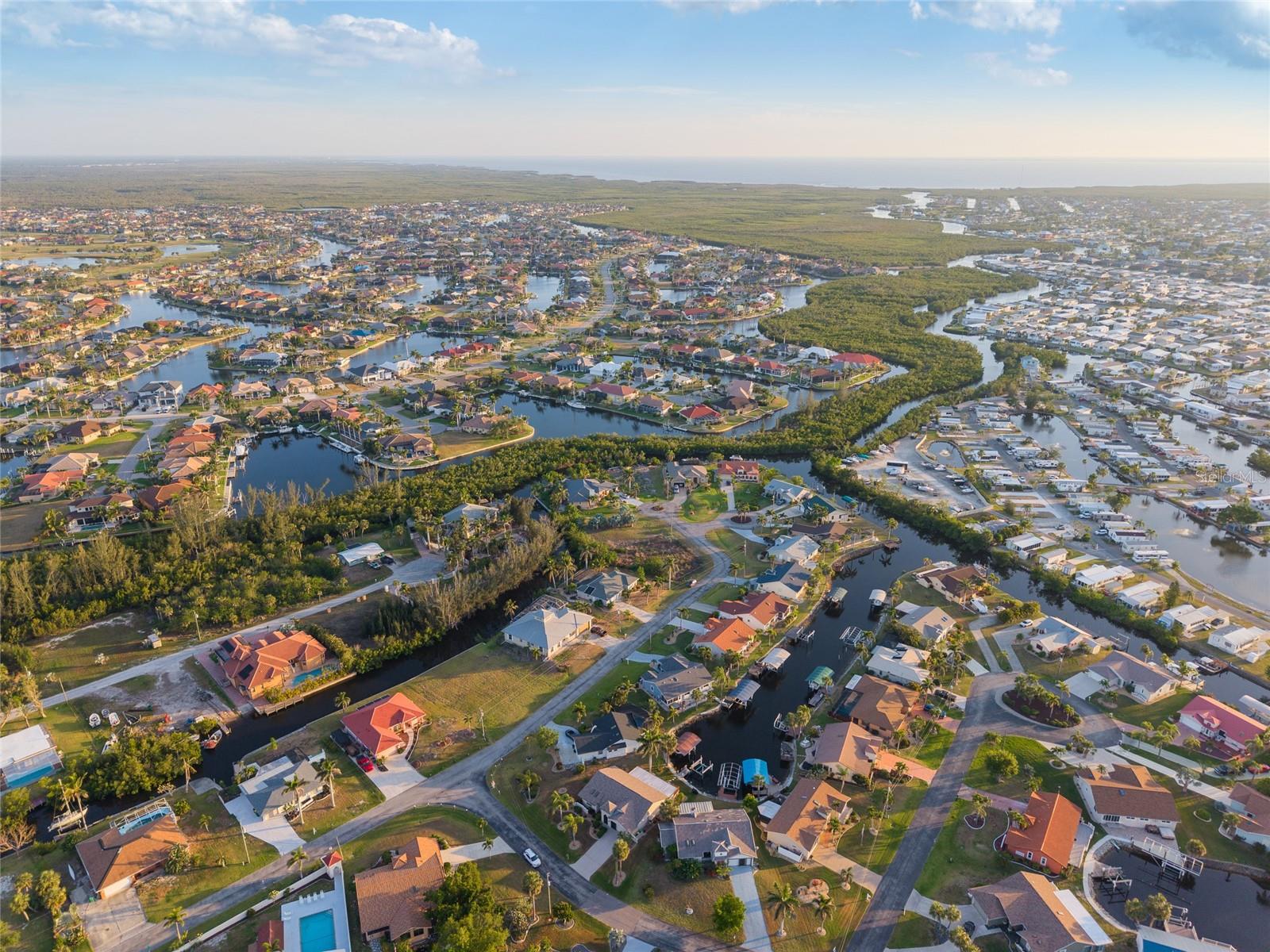 220 SINGAPORE RD, PUNTA GORDA, FL, 33950