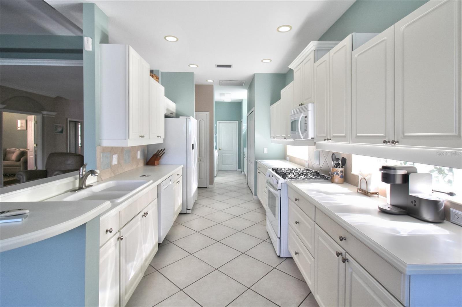 8110 NICE WAY, SARASOTA, FL, 34238