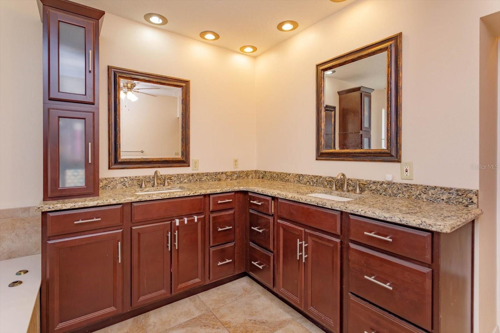 413 SANDY HILL DR, LONGWOOD, FL, 32779