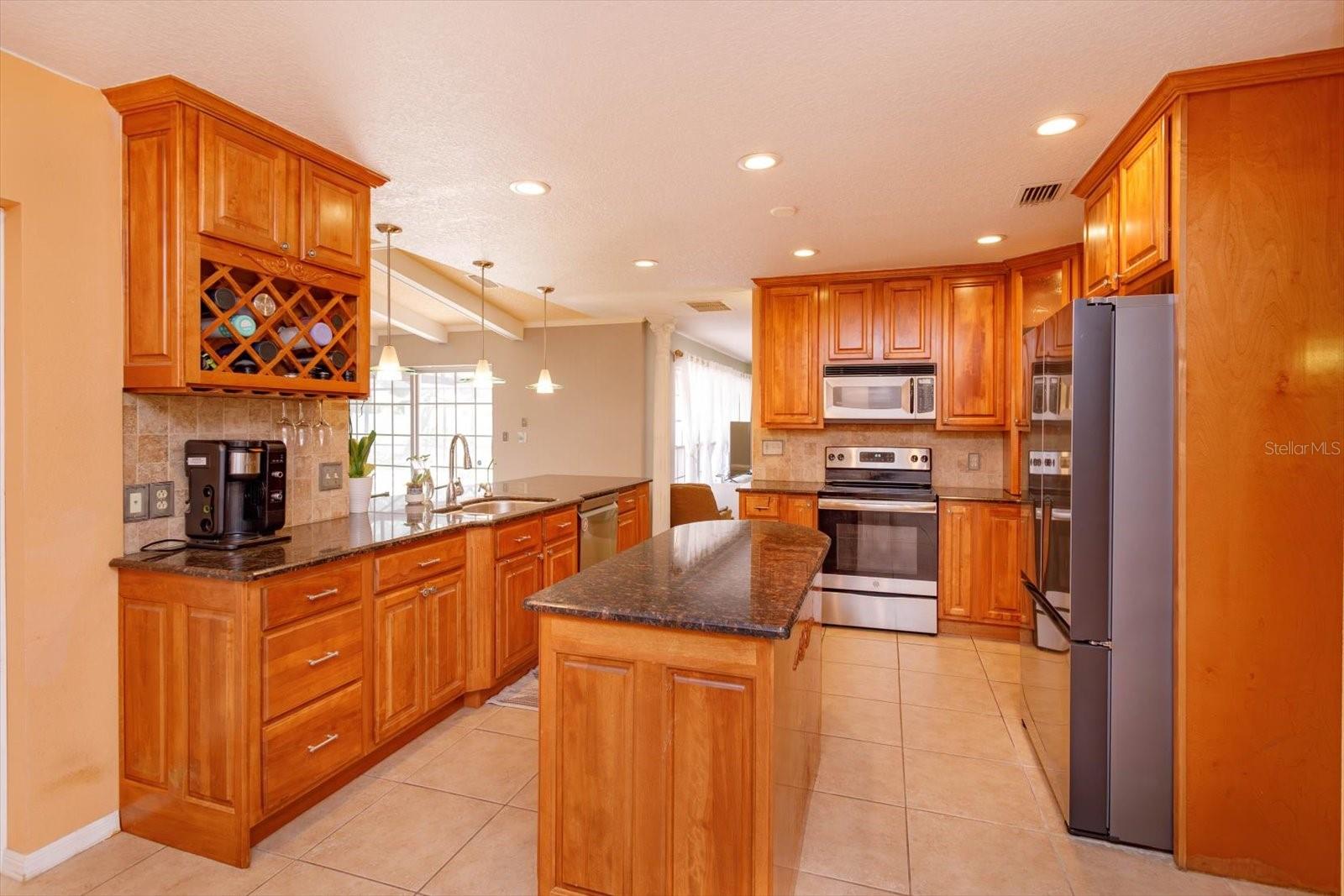 413 SANDY HILL DR, LONGWOOD, FL, 32779