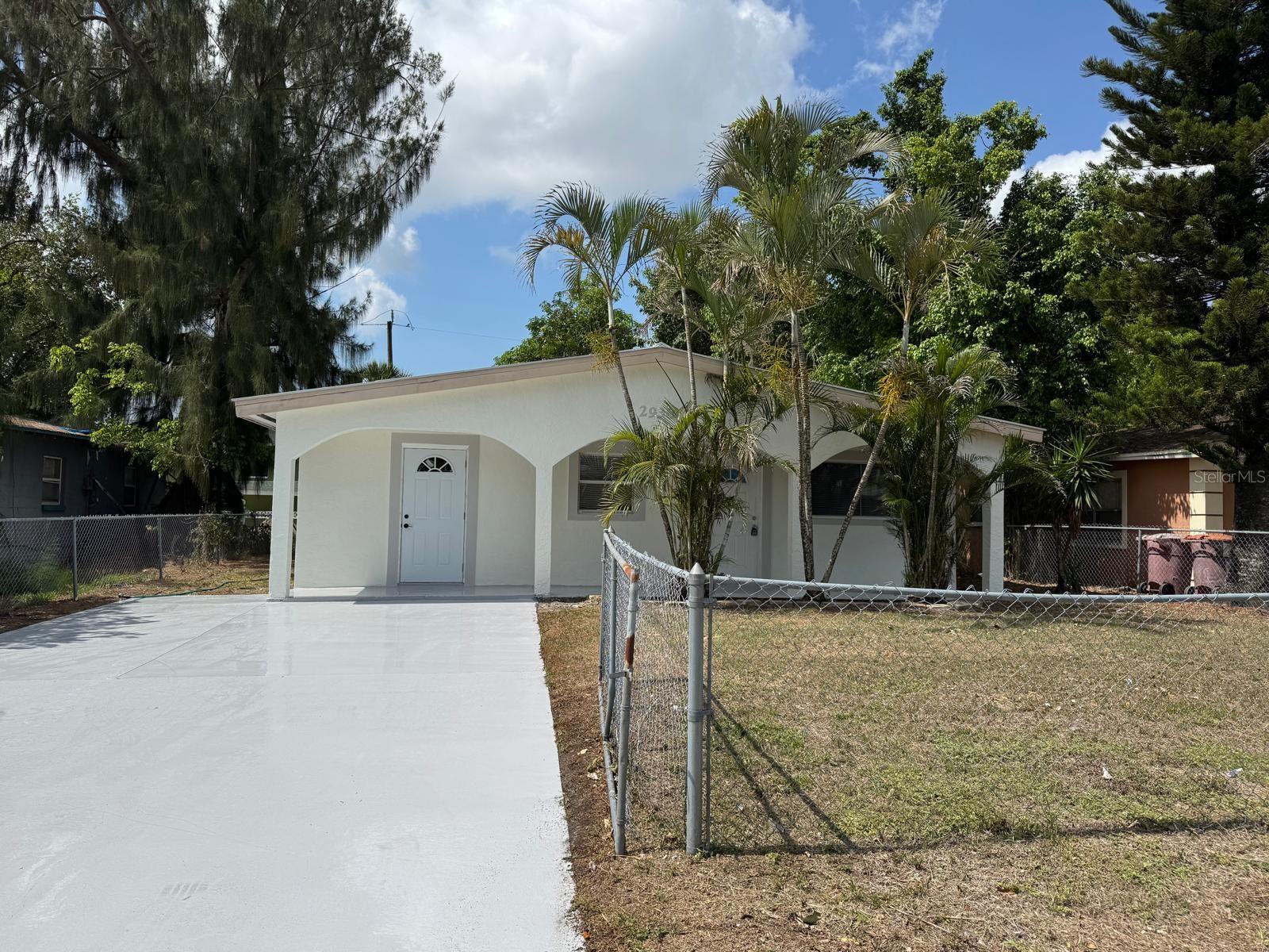 2938 MARKET ST, FORT MYERS, FL, 33916