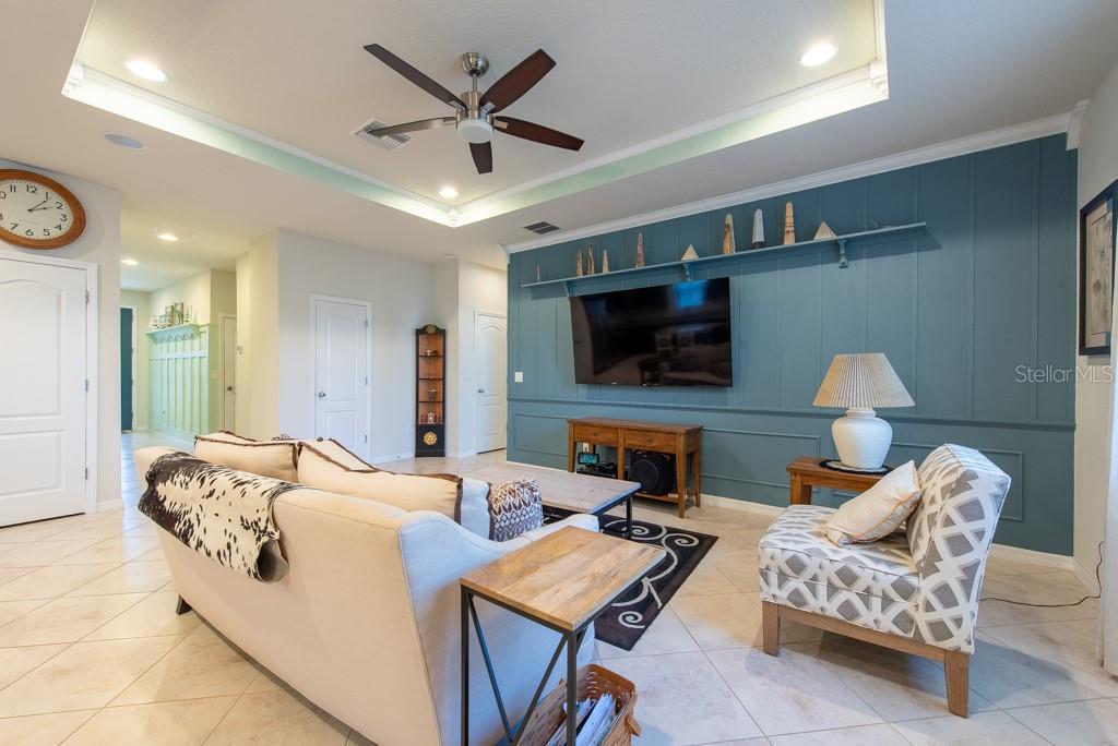 16313 TREASURE POINT DR, WIMAUMA, FL, 33598