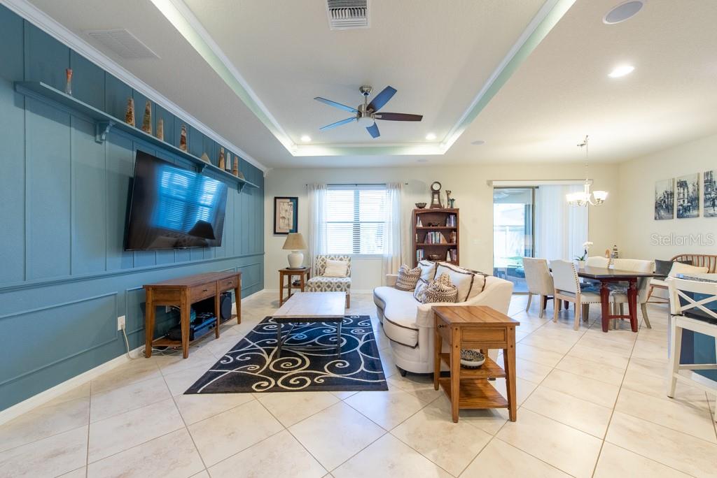 16313 TREASURE POINT DR, WIMAUMA, FL, 33598