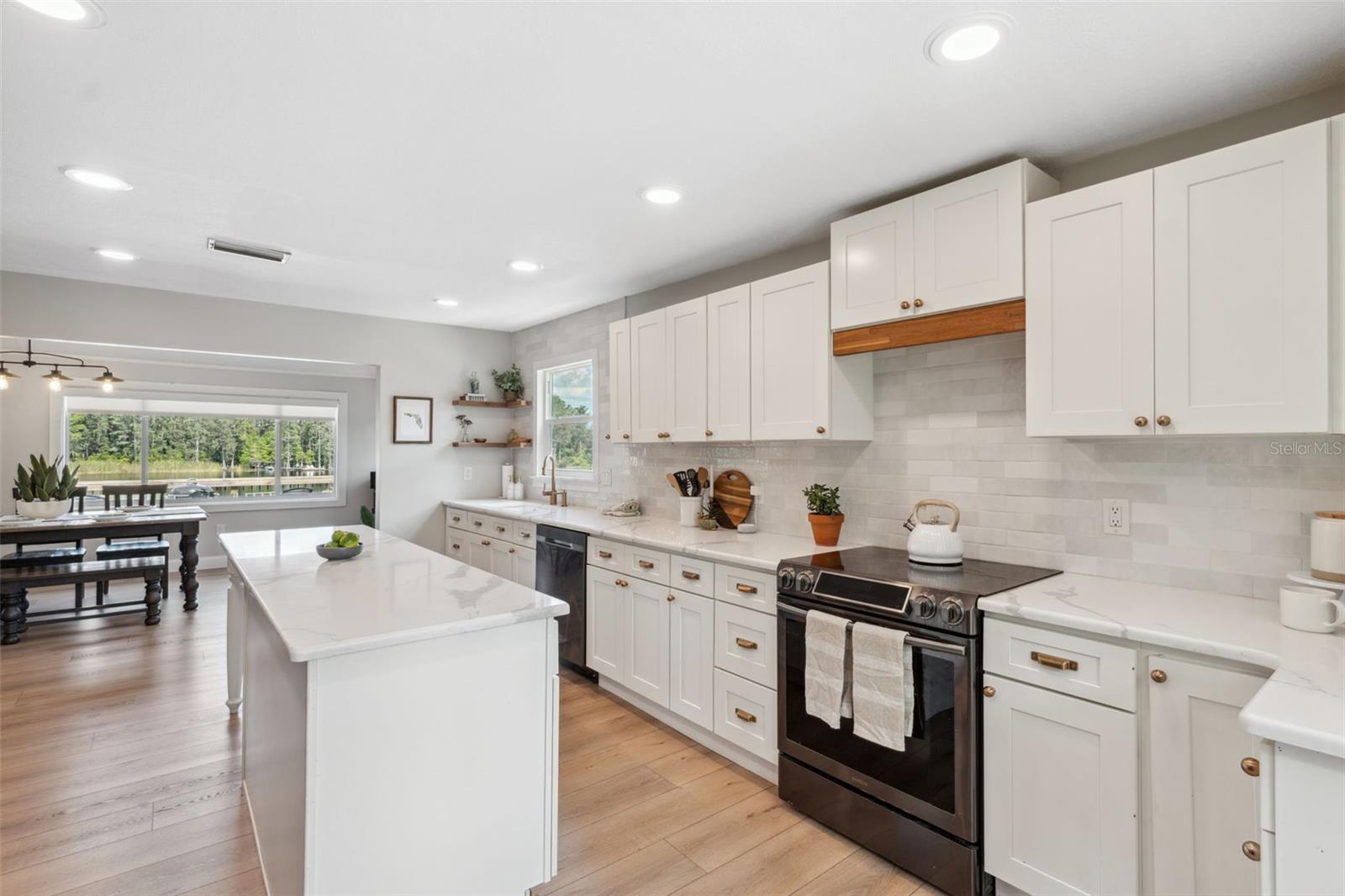 1700 BEACHWAY LN, ODESSA, FL, 33556