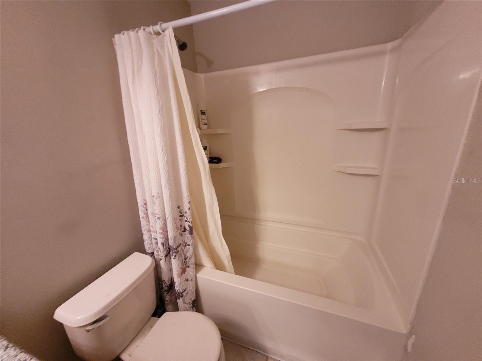 4633 WHITE BAY CIR, WESLEY CHAPEL, FL, 33545