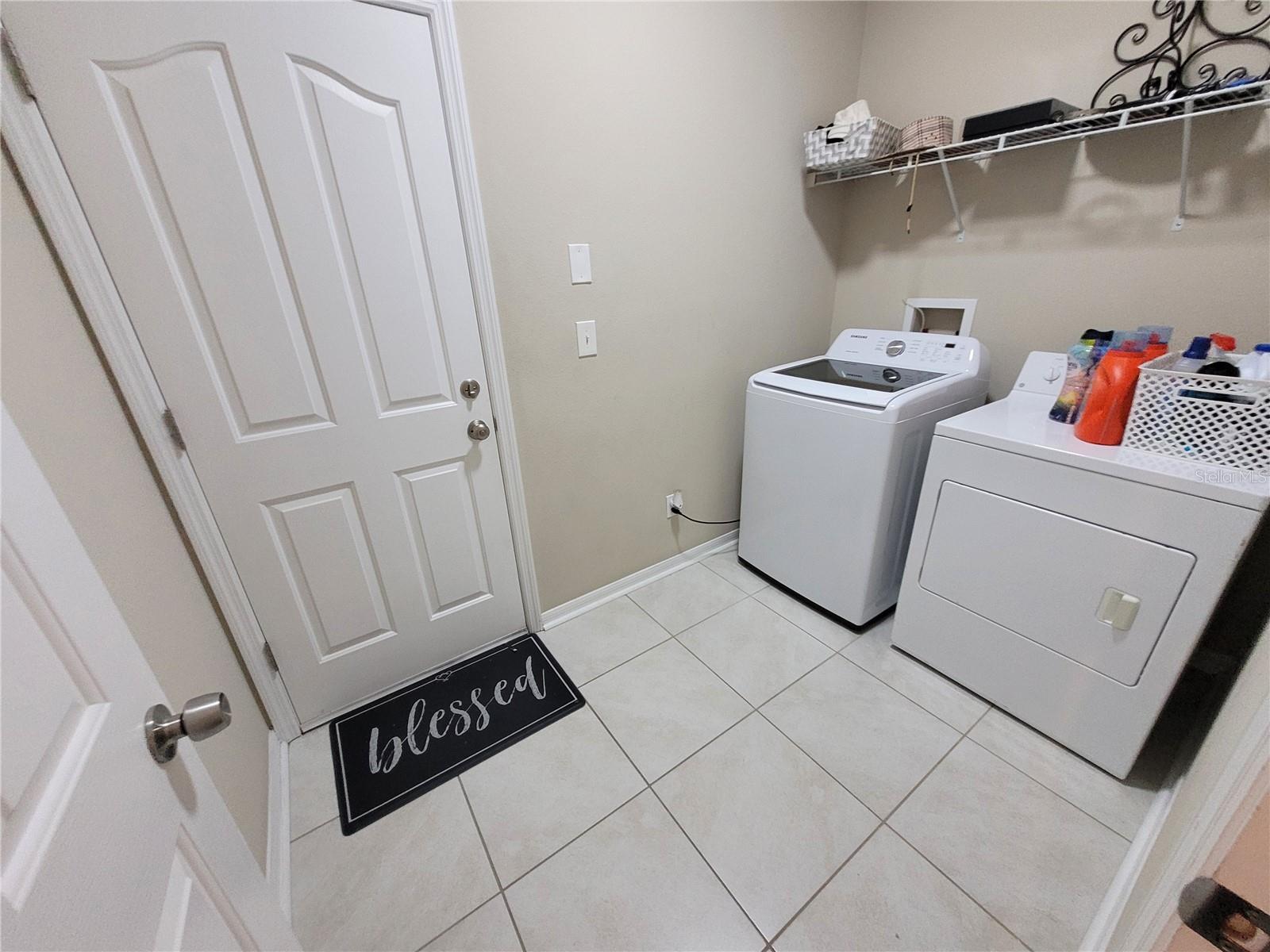 4633 WHITE BAY CIR, WESLEY CHAPEL, FL, 33545