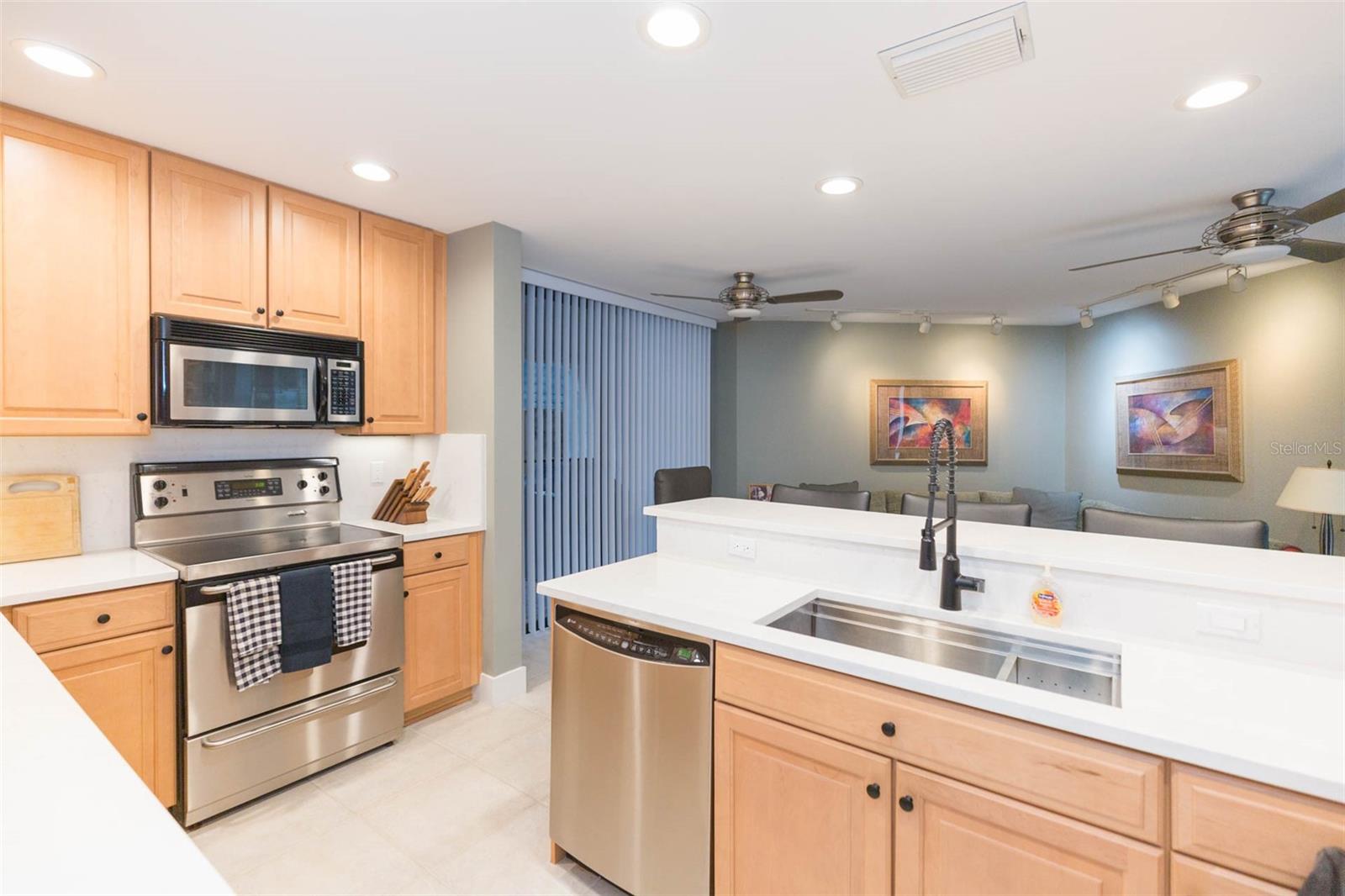 2020 W DEKLE AVE #C, TAMPA, FL, 33606