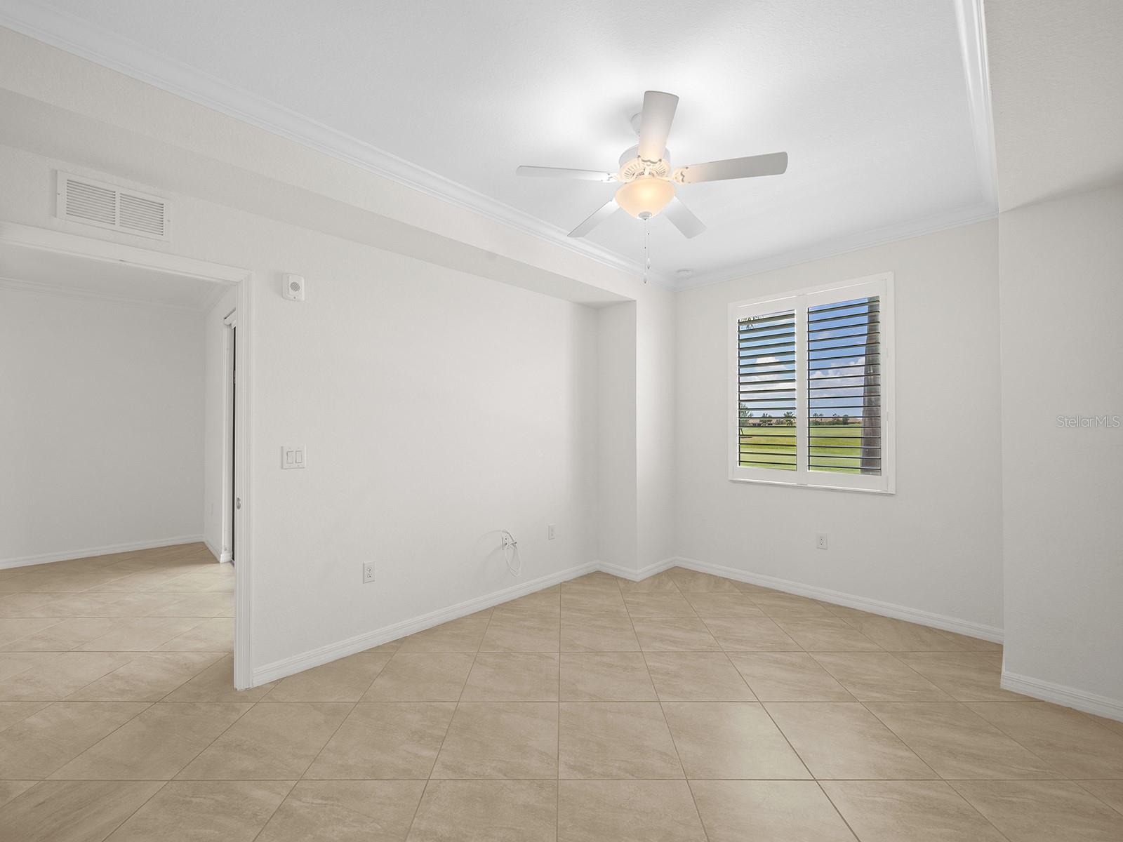 5694 PALMER CIR #105, LAKEWOOD RANCH, FL, 34211