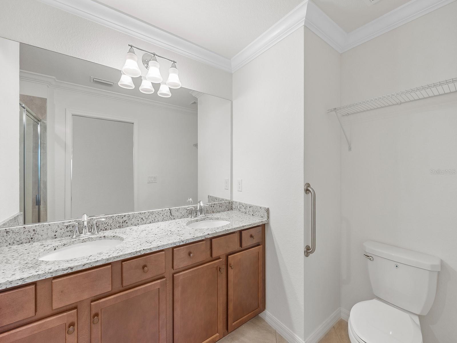 5694 PALMER CIR #105, LAKEWOOD RANCH, FL, 34211