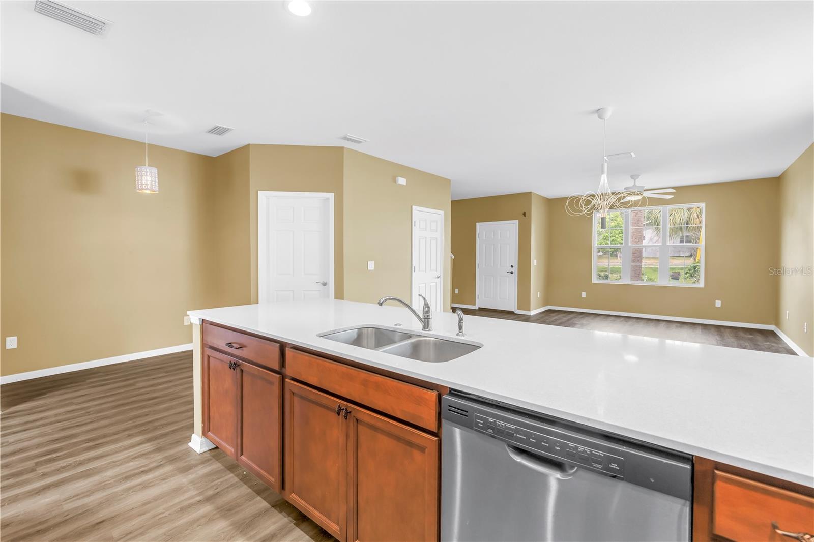 1116 MARTIN LUTHER KING JR AVE, DUNEDIN, FL, 34698