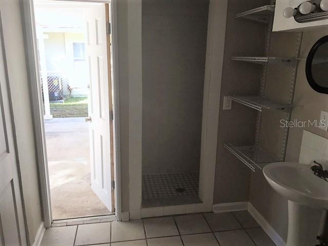 1100 59TH AVE N, ST PETERSBURG, FL, 33703