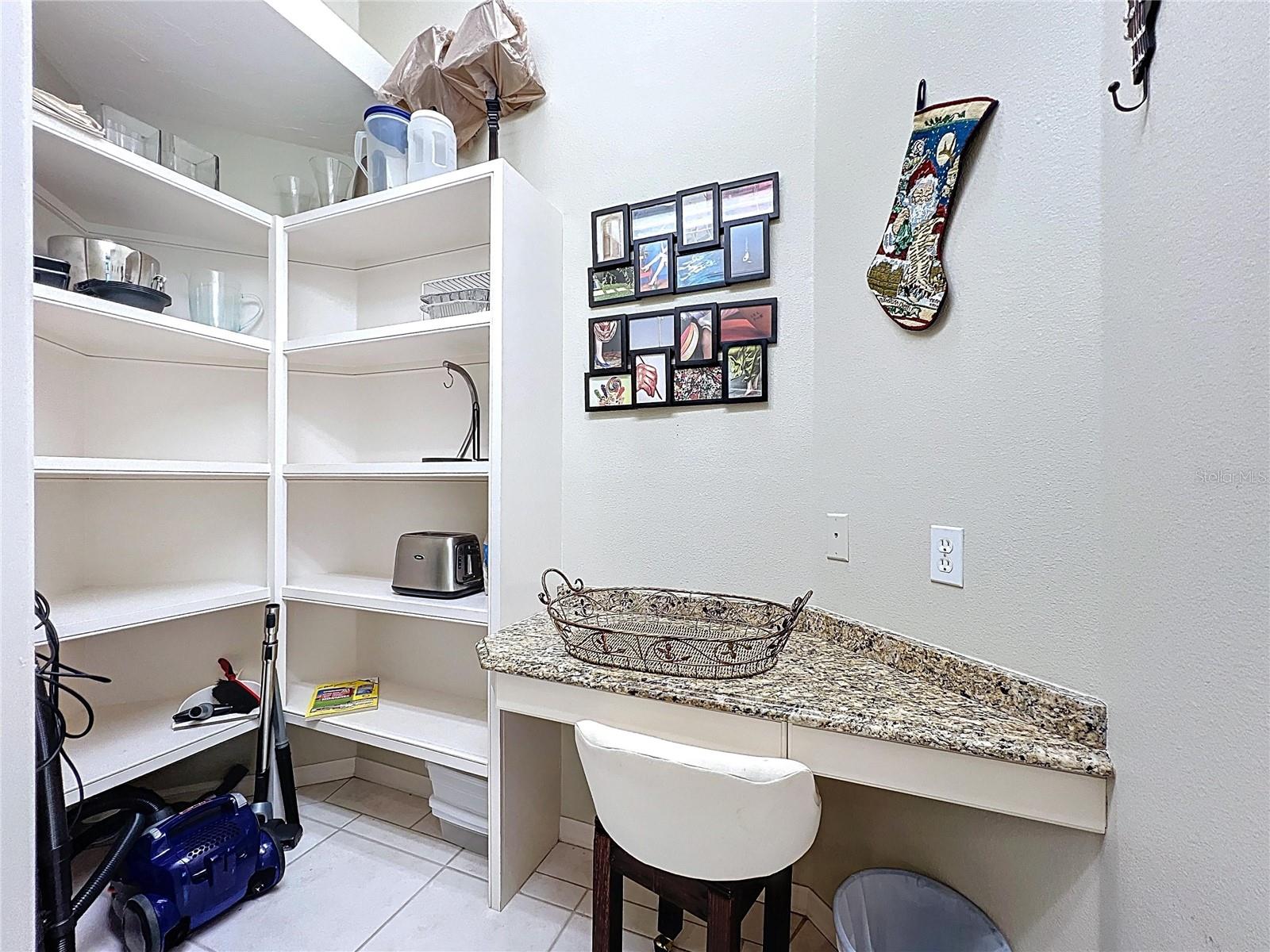 6924 CUMBERLAND TER, UNIVERSITY PARK, FL, 34201