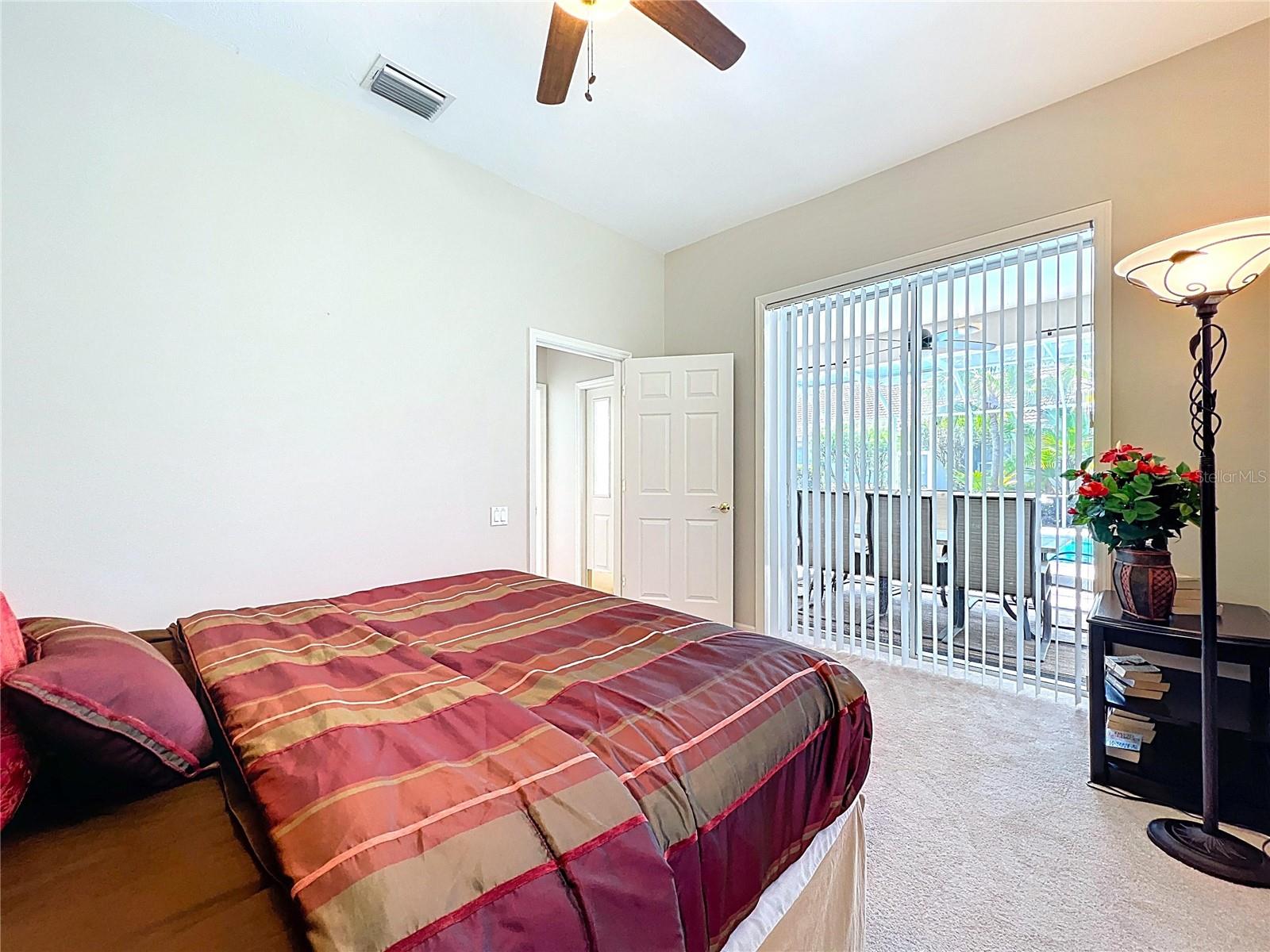 6924 CUMBERLAND TER, UNIVERSITY PARK, FL, 34201