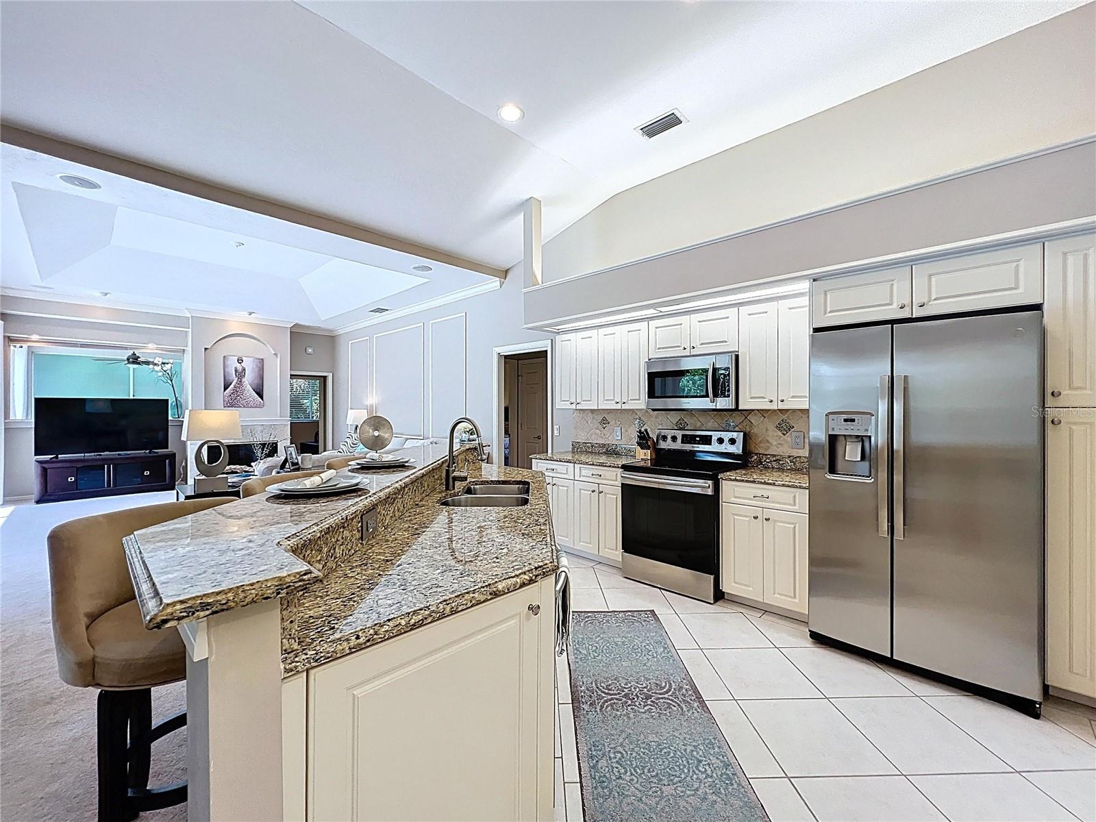 6924 CUMBERLAND TER, UNIVERSITY PARK, FL, 34201