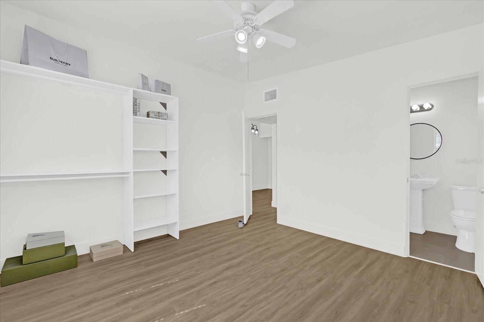 1600 HART LN, ORLANDO, FL, 32804