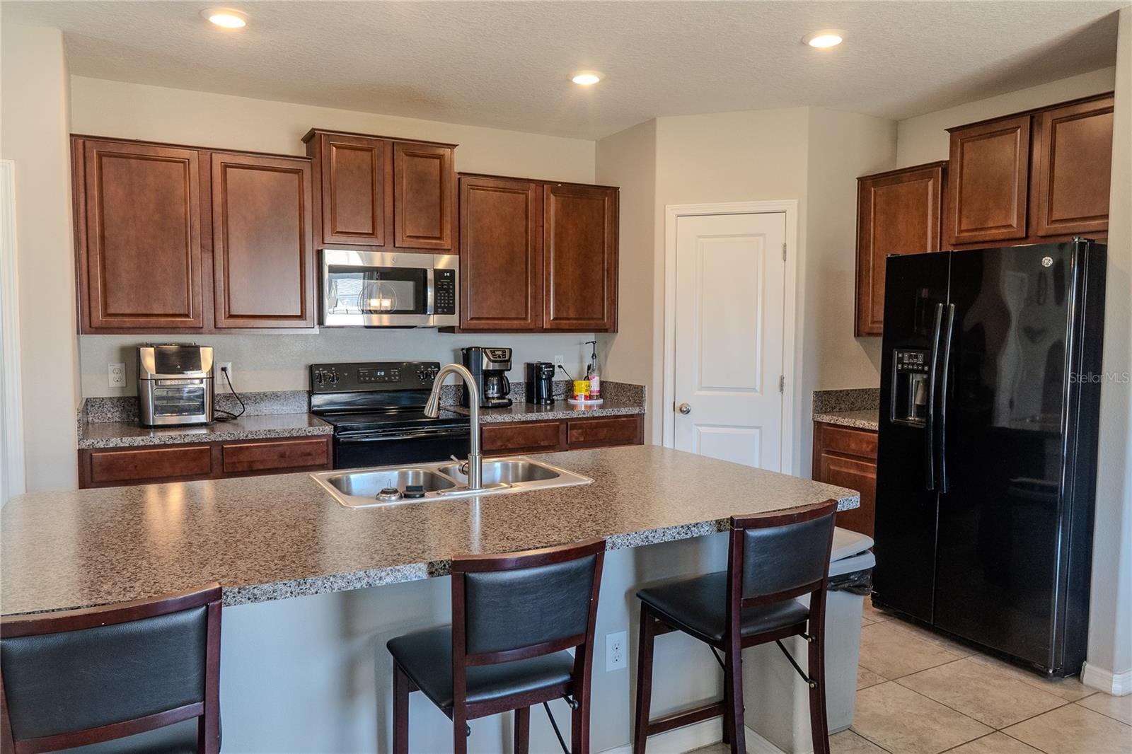 6707 BLUE MOON WAY, SUN CITY CENTER, FL, 33573