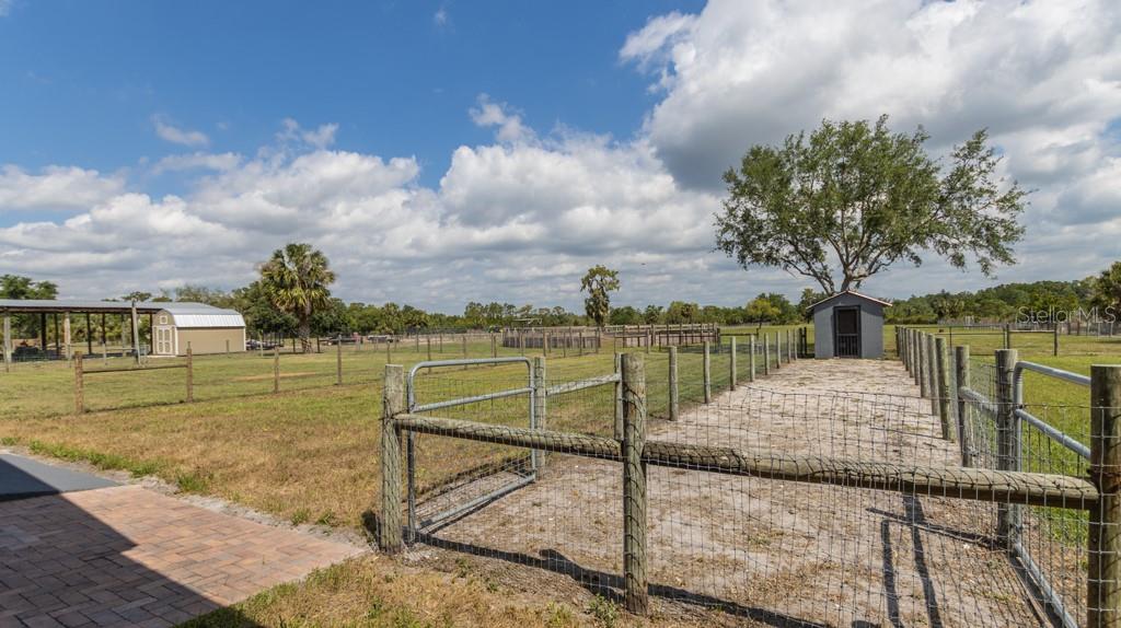 812 JAMESON RD, LITHIA, FL, 33547