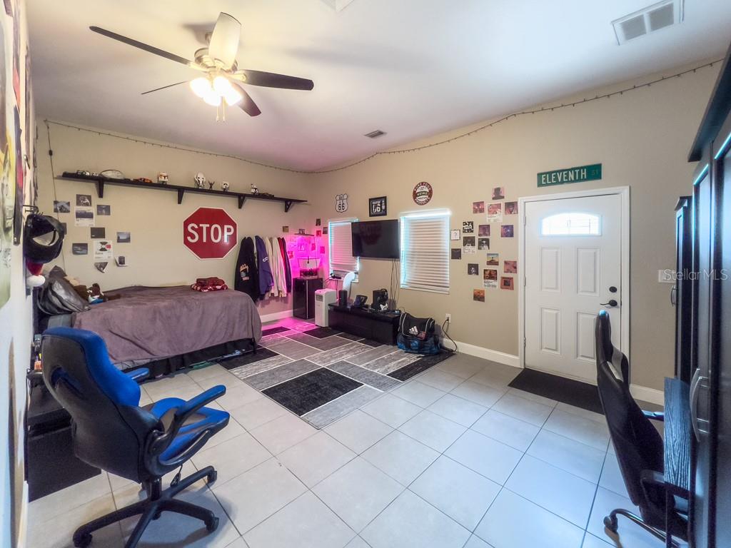 812 JAMESON RD, LITHIA, FL, 33547