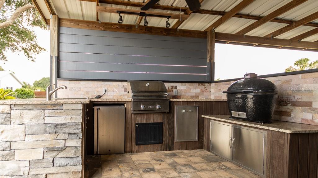 812 JAMESON RD, LITHIA, FL, 33547