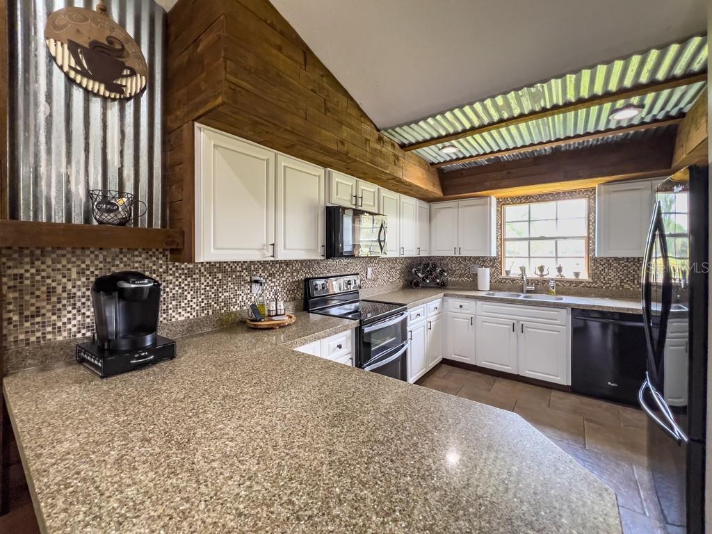 812 JAMESON RD, LITHIA, FL, 33547