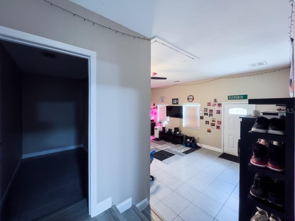 812 JAMESON RD, LITHIA, FL, 33547