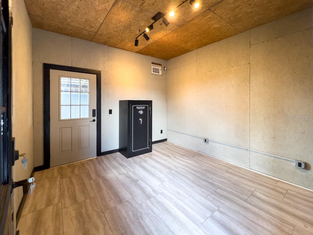812 JAMESON RD, LITHIA, FL, 33547