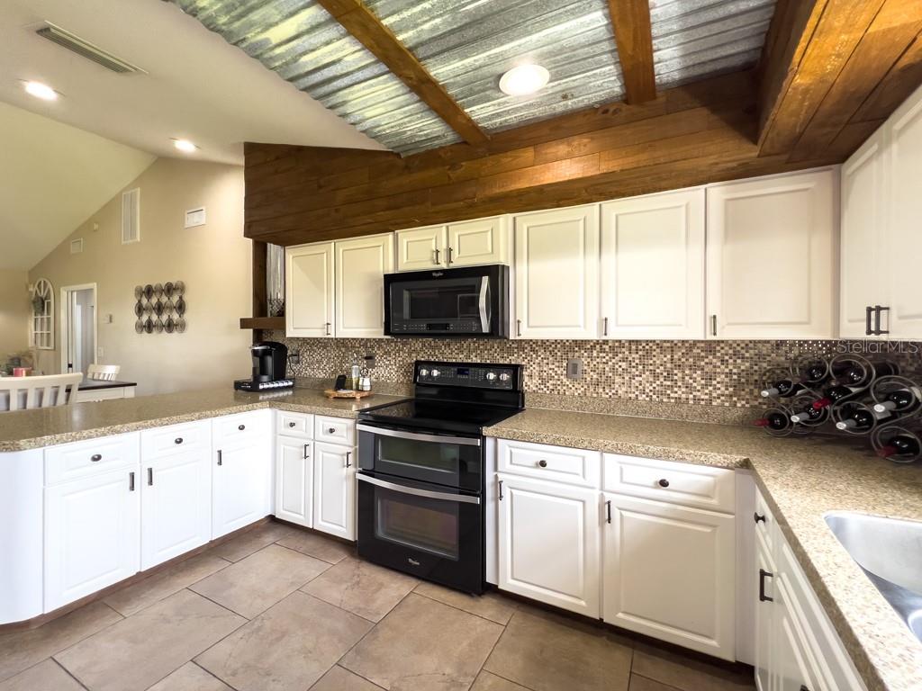 812 JAMESON RD, LITHIA, FL, 33547